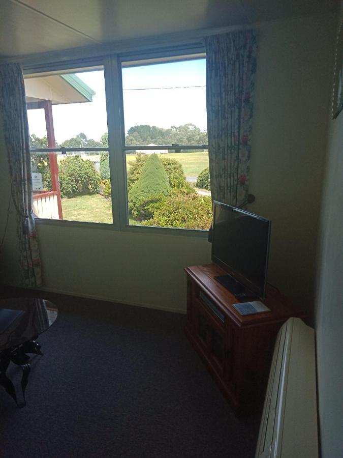 GreenGate Cottages Strahan Buitenkant foto